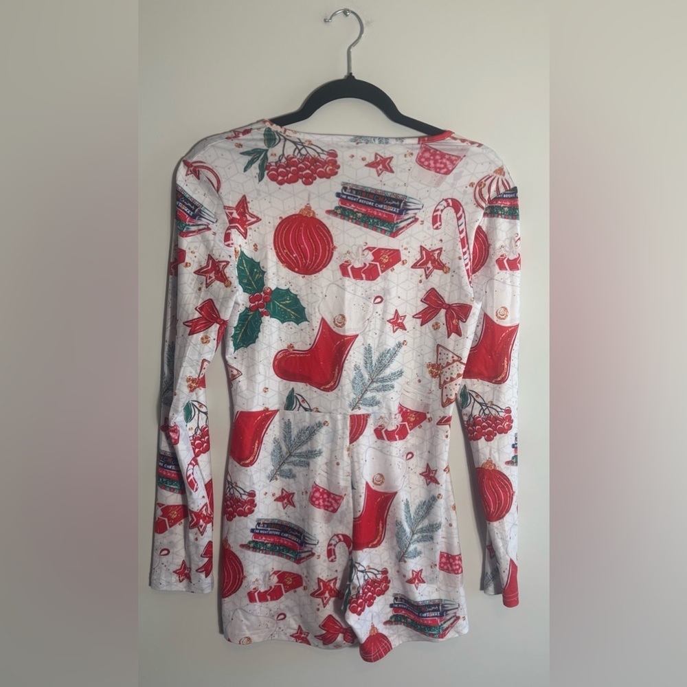 Women’s Christmas Pajama Romper – Long Sleeve, Henley Style, NWOT - Picture 2 of 5